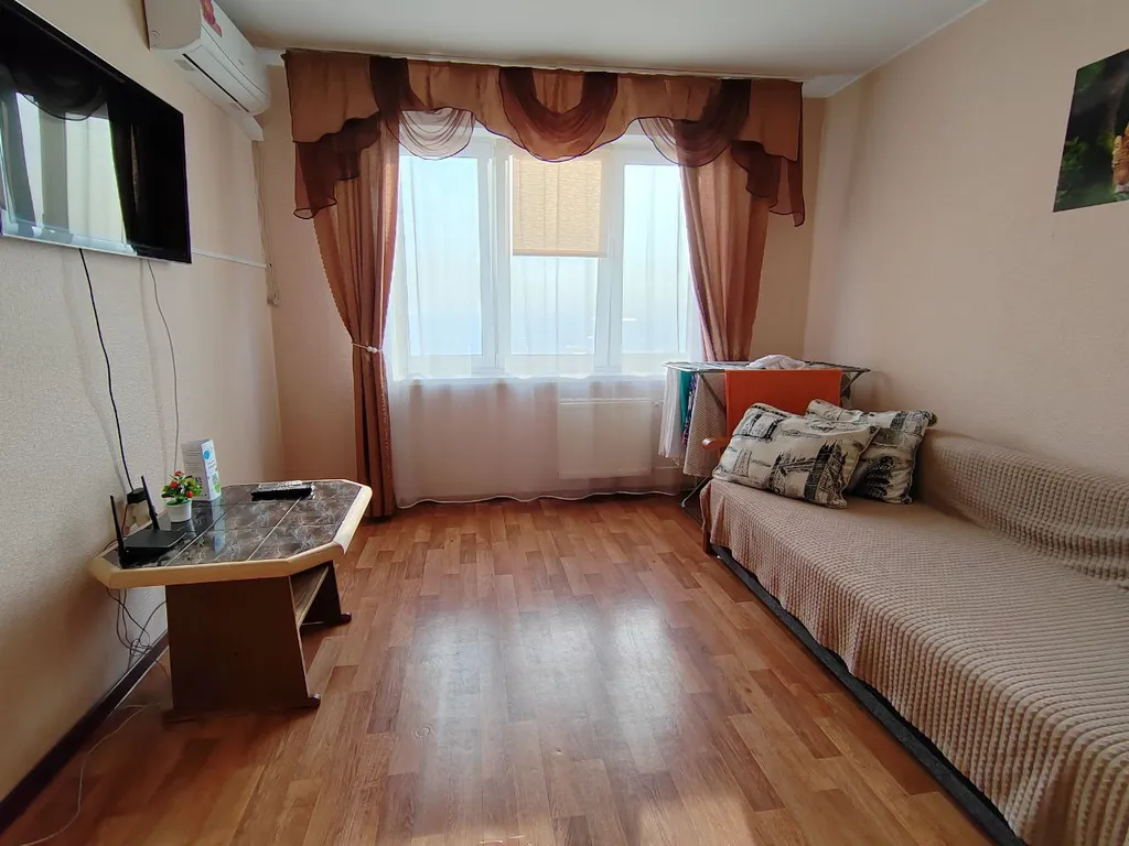 Хорошая двушка, с шикарным вечерним видом на весь город