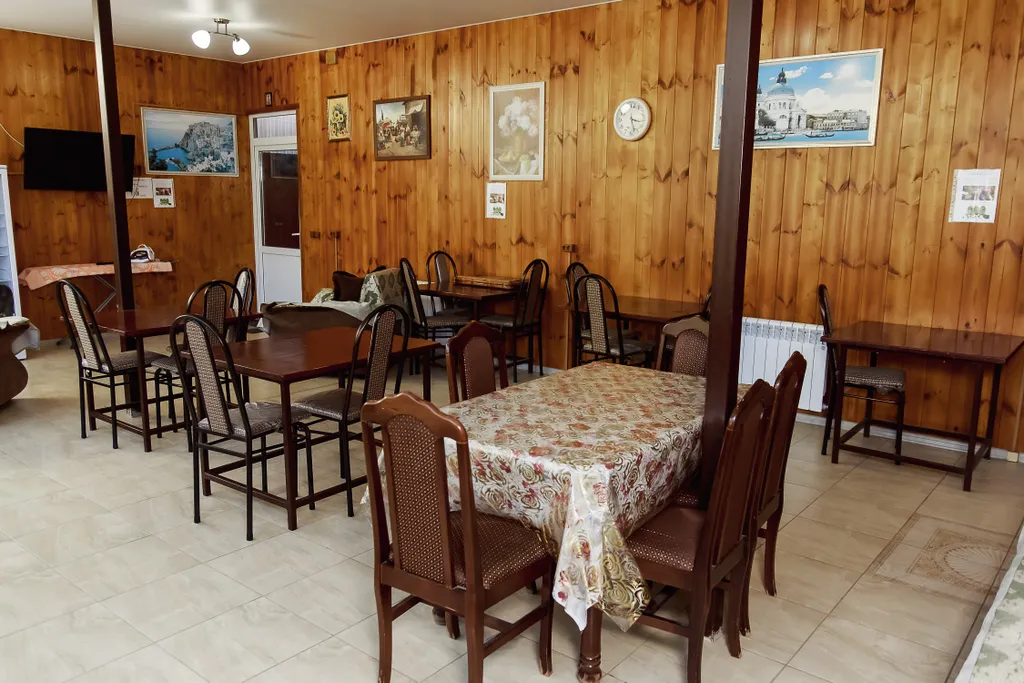 Квартира Комната номер 5 в гостевом доме Морская ласточка — Сириус