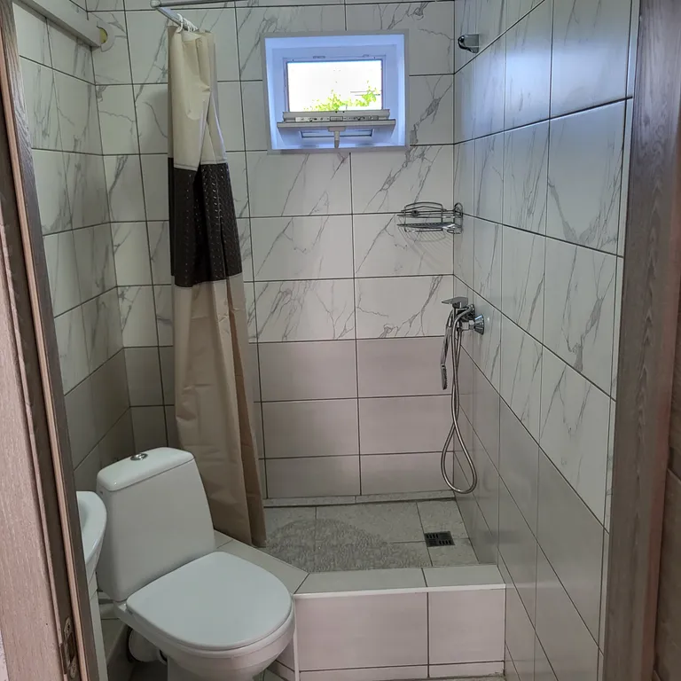 №11 2-х комнатный номер на первом этаже