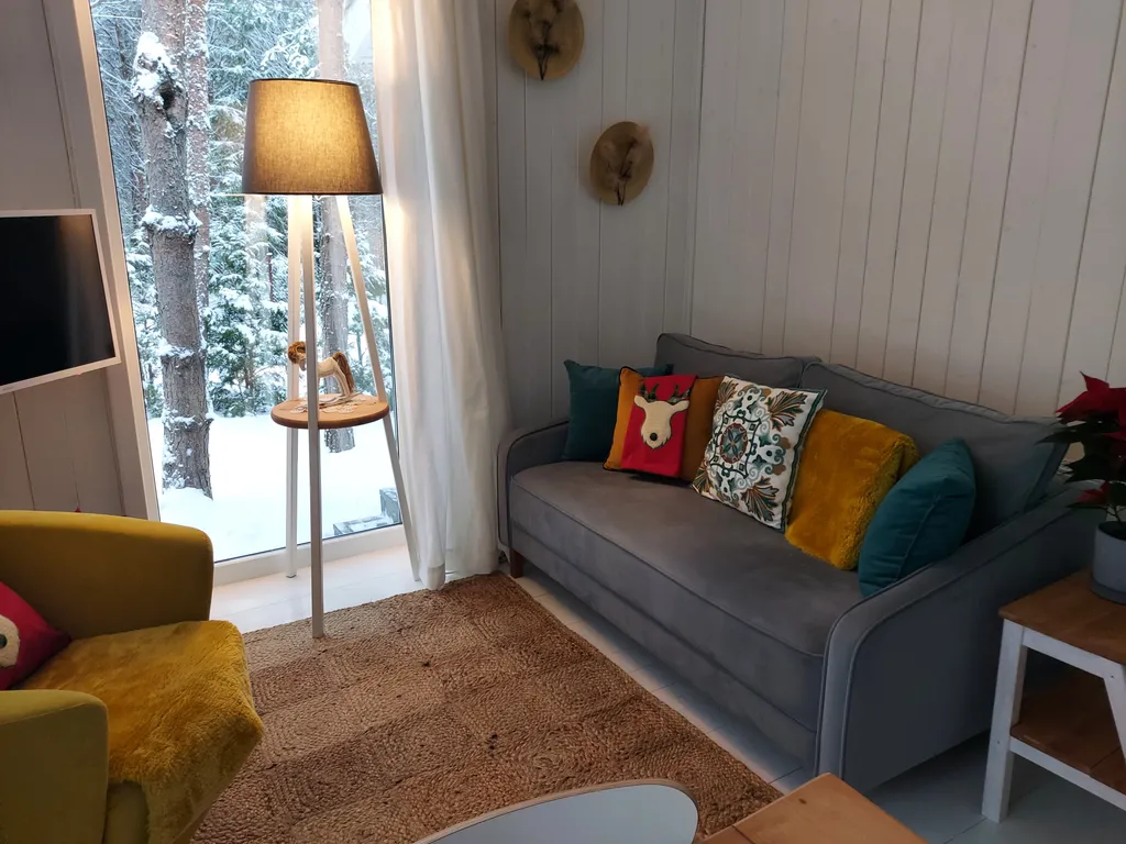 Дом в лесу рядом с музеем-усадьбой Поленово