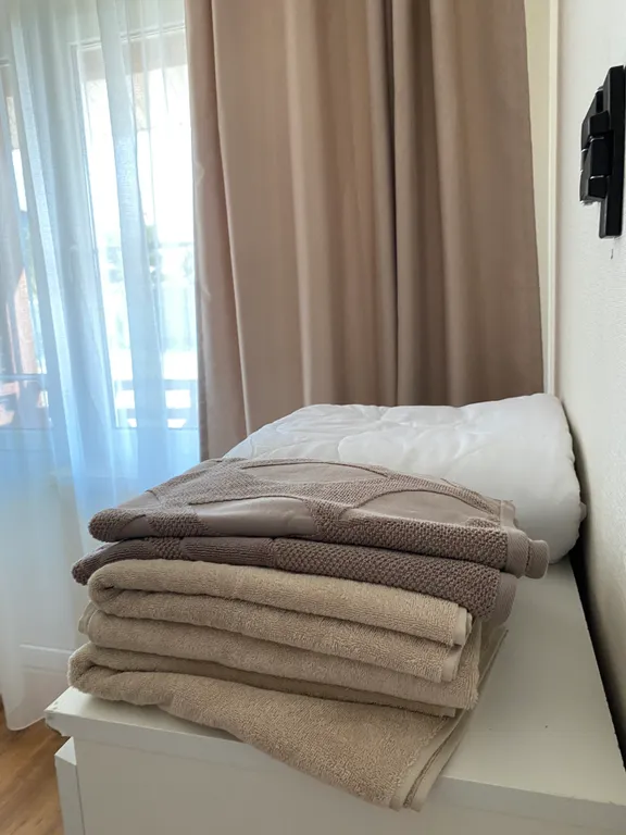 Коттедж Дом с бассейном у моря — Сириус