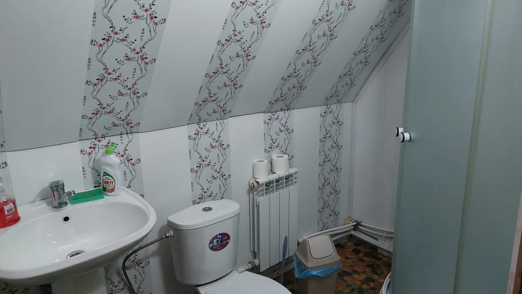 Дом на набережной в центре города