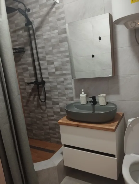 Просторная однокомнатная квартира с видом на море