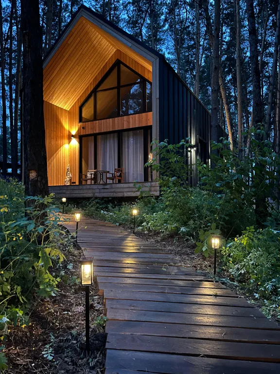 Коттедж Дом отдыха Чернаков с видом на лес — аренда посуточно в Ордынское