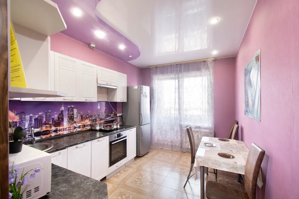 2х комнатная квартира с раздельной кухней недалёко от центра города