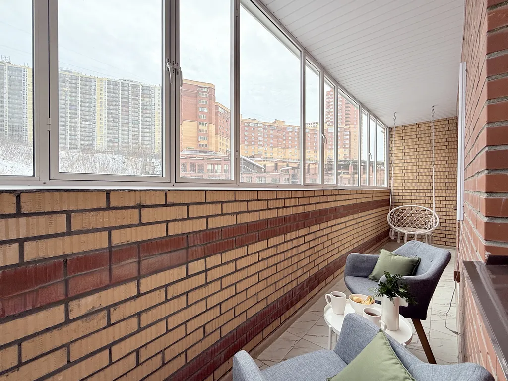 Двушка на 7 человек у нового ЛДС Сибирь-арена