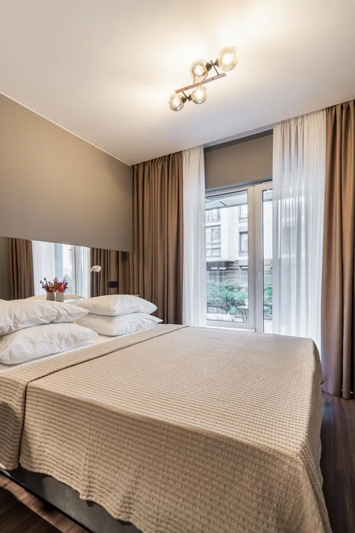 Студия 3Roomz с бассейном и спортзалом