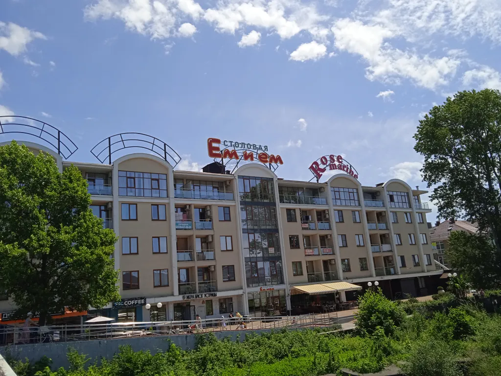 Квартира Квартира Апартамент рядом с ТРЦ Мандарин — Сириус