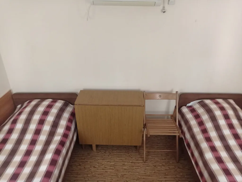 Квартира Двухместная маленькая комната — аренда посуточно в Пицунда