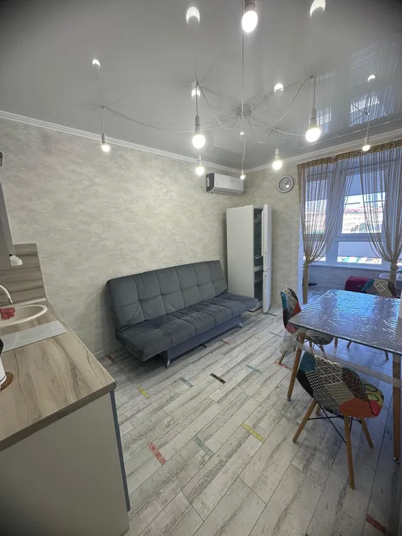 Квартира Апартаменты с видом на бассейн — Анапа