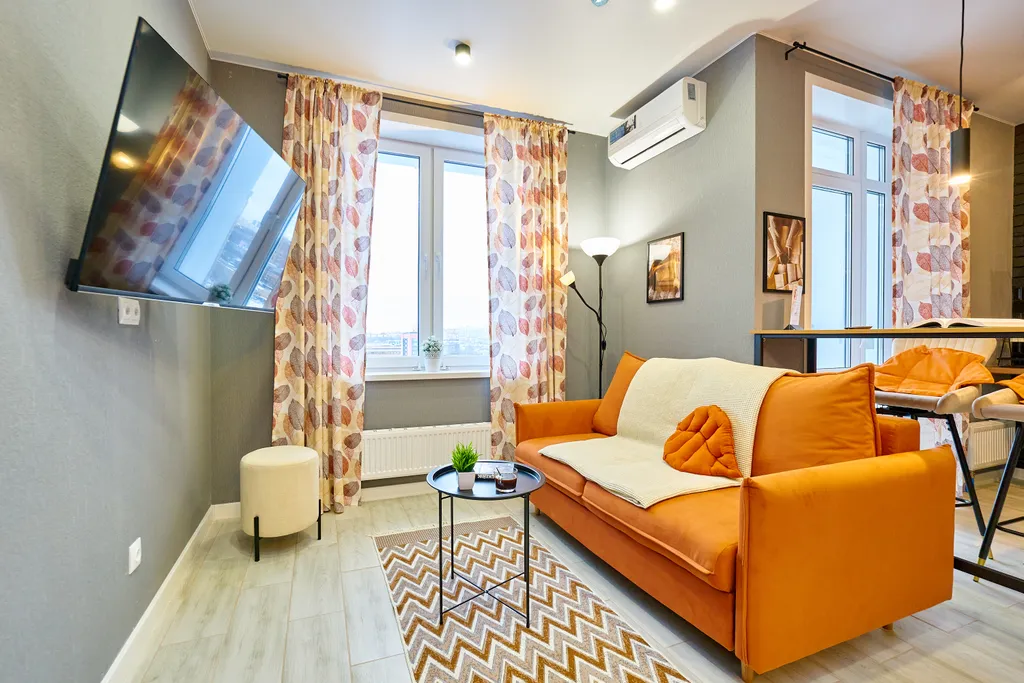 Современная студия в новом доме