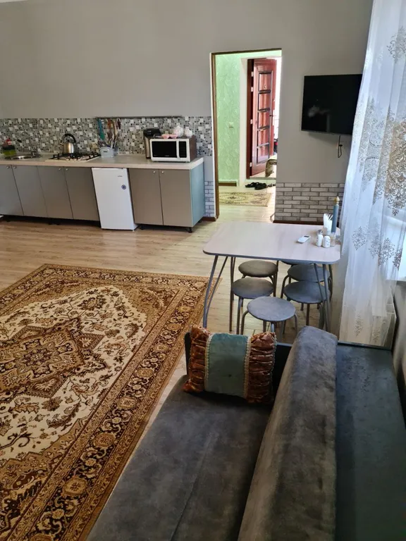 Дом, все в нем!