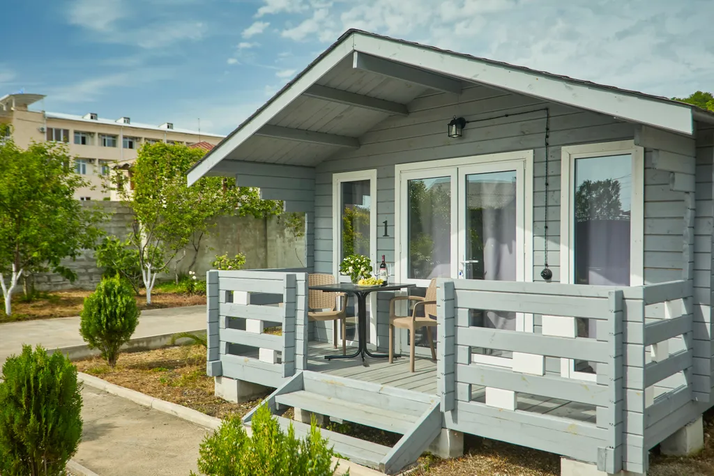 Коттедж 1-комнатный Дом — Сухум