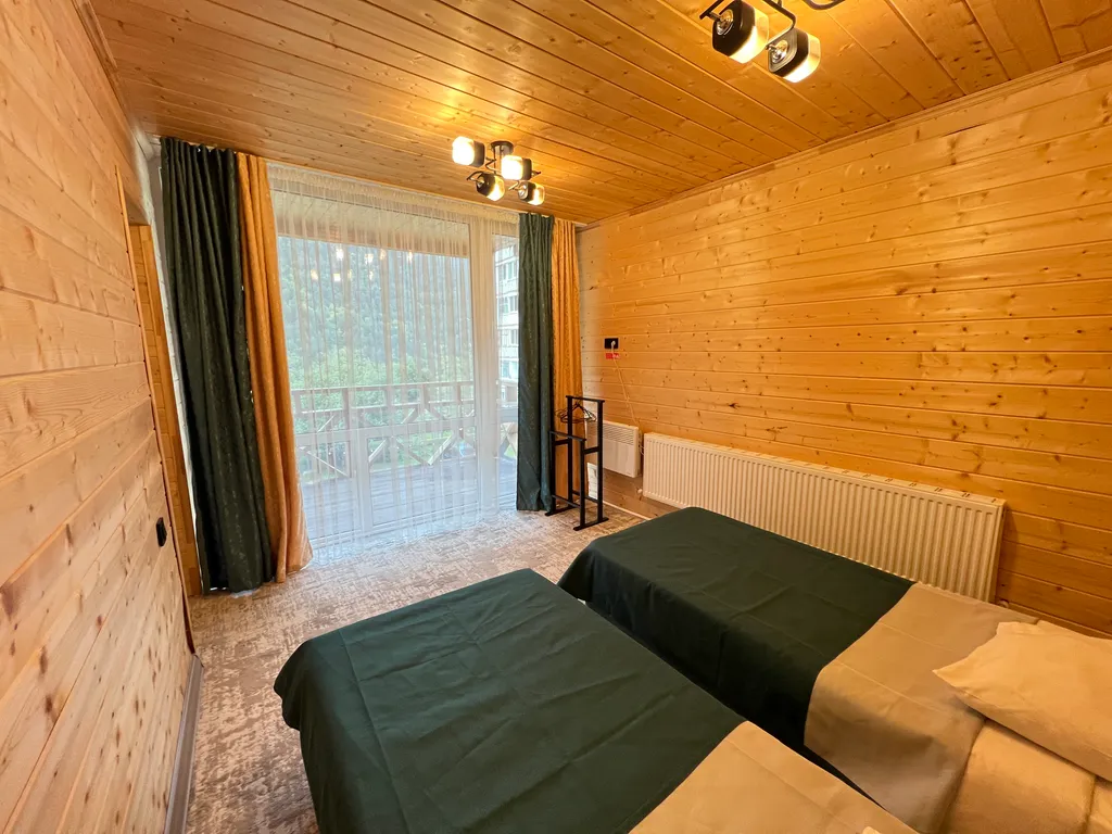 Большой дом Atlas Эльбрус в 20 минутах от поляны Азау