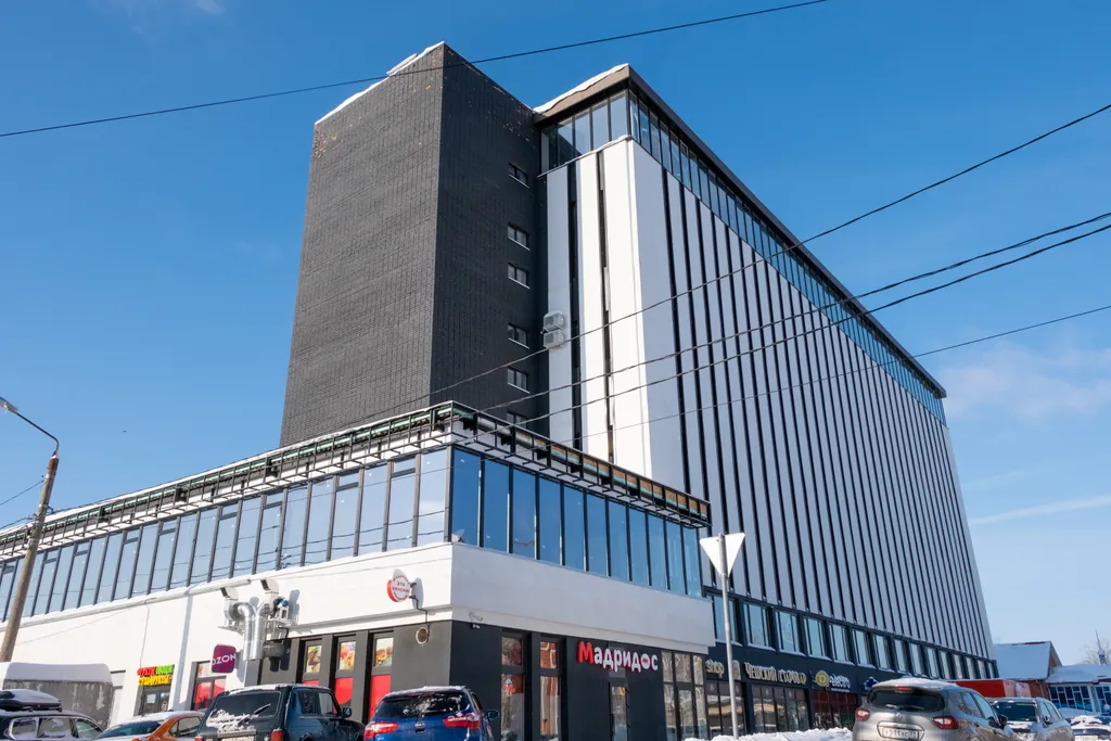 Двухэтажная студия с дизайнерским ремонтом