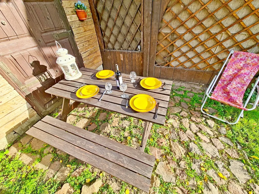 Коттедж у моря, детская площадка, бассейн,  костровая чаша, баттут.