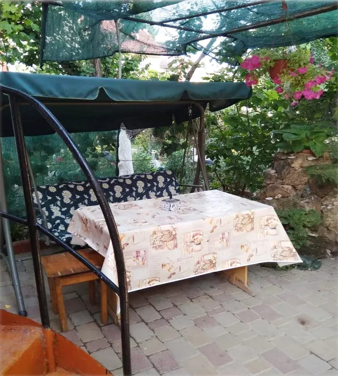 Квартира Квартира Отдельный этаж в доме у моря — Севастополь