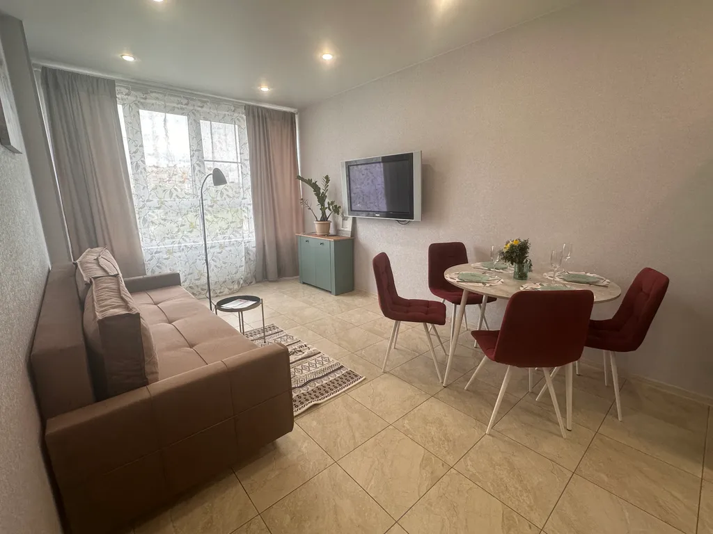 Евро-2 уютная квартира Хюгге