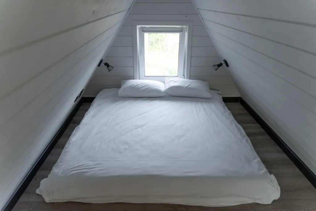 Домик А-фрейм с купелью