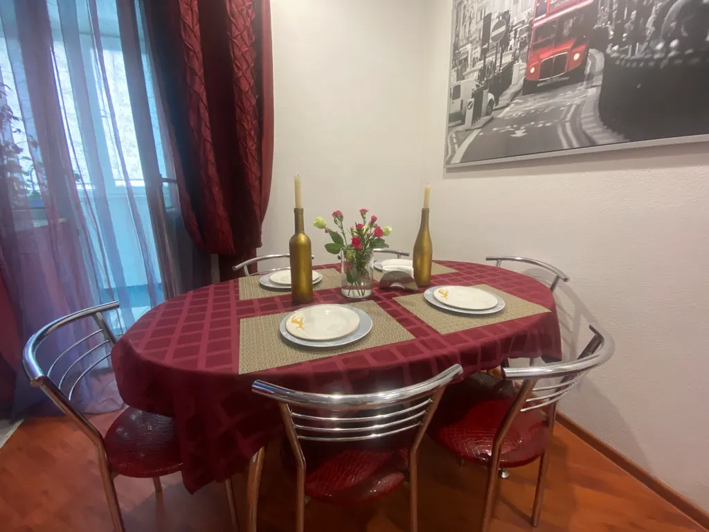 Квартира в новом доме около парка победы