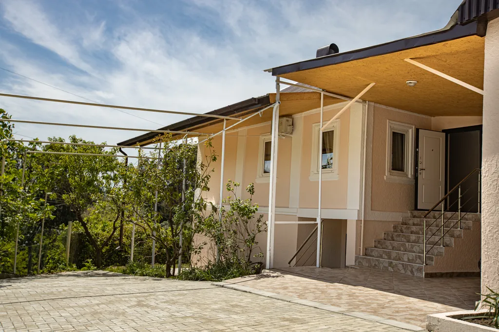 Домик в мандариновом саду (2й этаж под ключ)