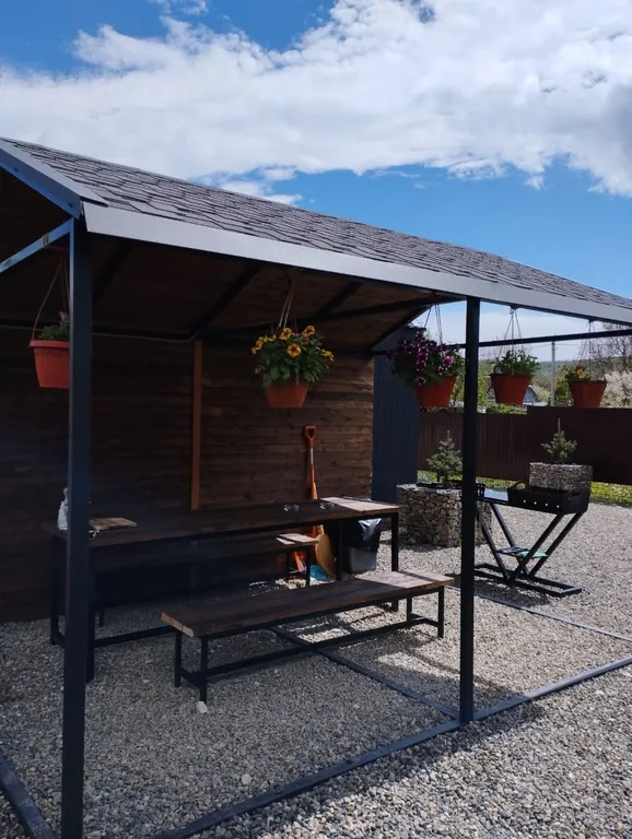 Гостевые домики с бассейном