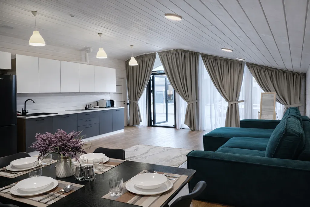 Уютный дом возле моря