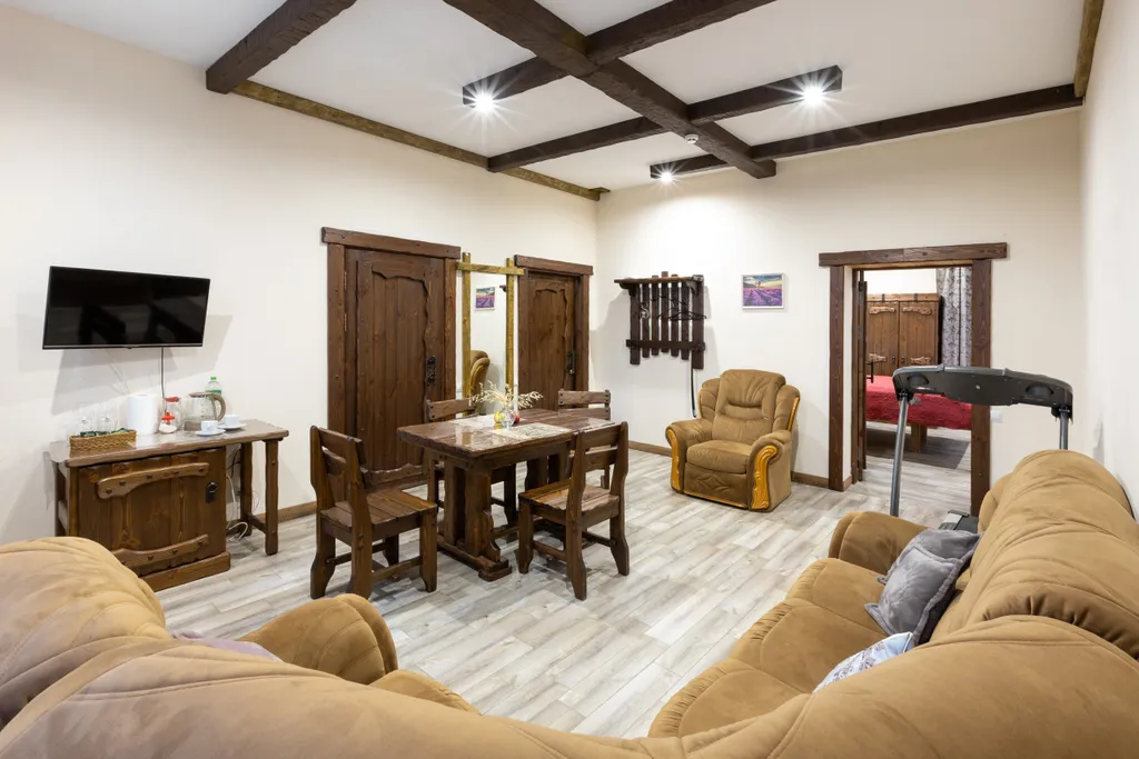 Двухкомнатный люкс с собственной верандой и своим  отдельным выходом