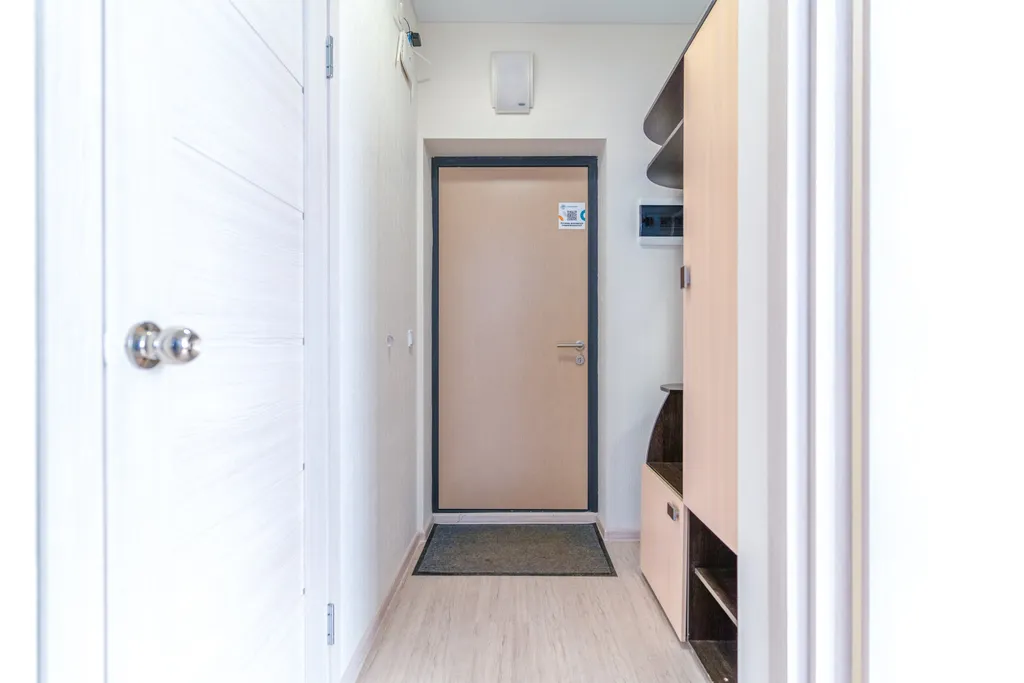 Апартамент с угловой солнечной спальней и видом на город