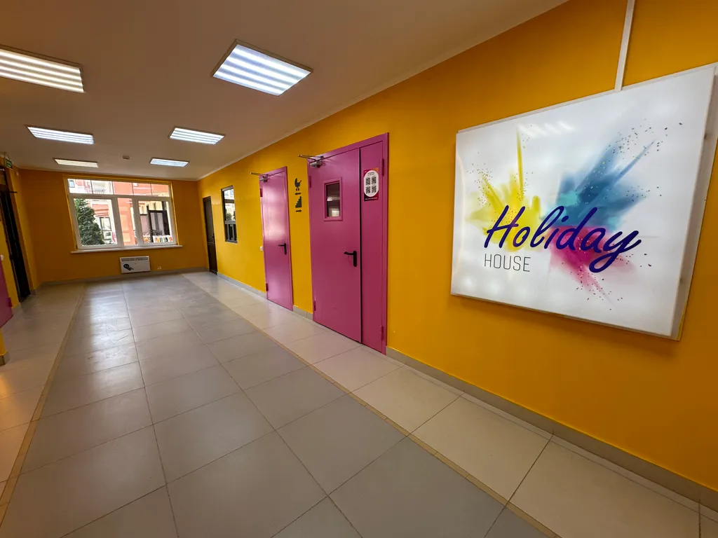 Студия с видом на горы