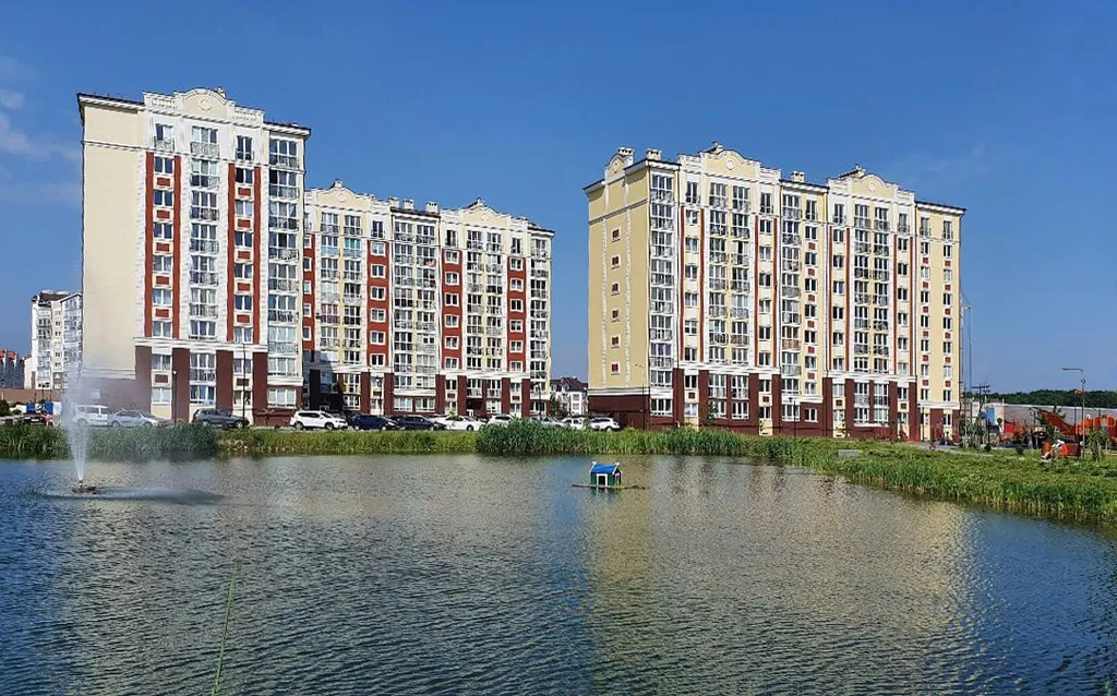 Квартира на берегу озера