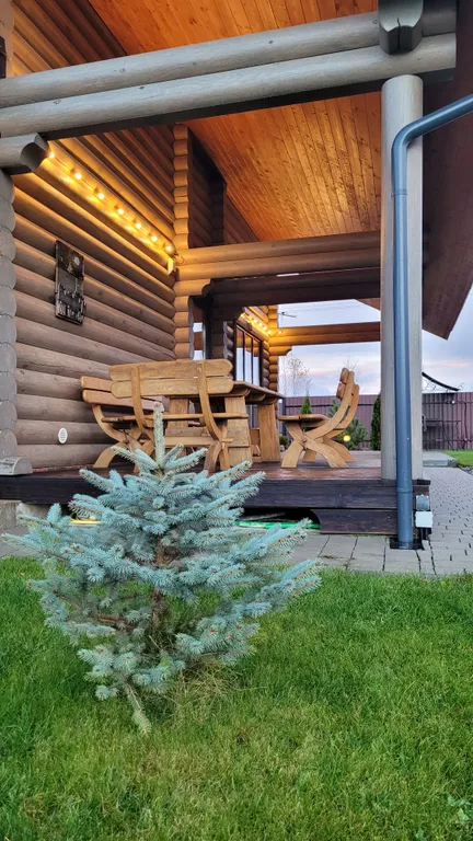 Атмосферное место, дом и баня