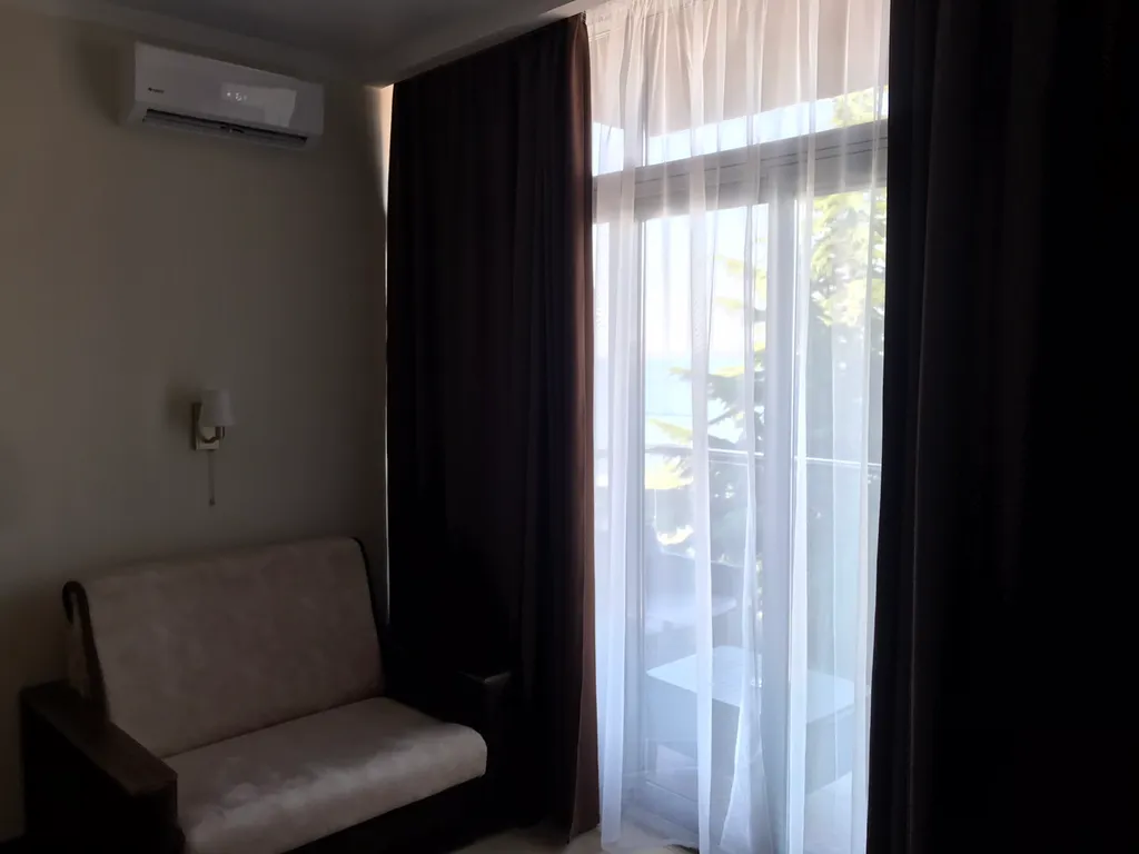 Апартаменты  класса Люкс с видом на море, первая линия