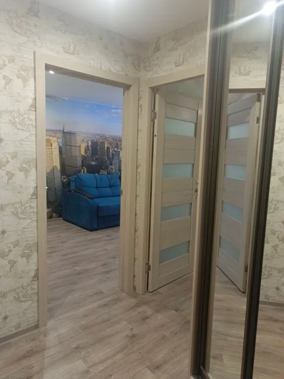 Квартира теплая в центре, магазины рядом, отчётный документы