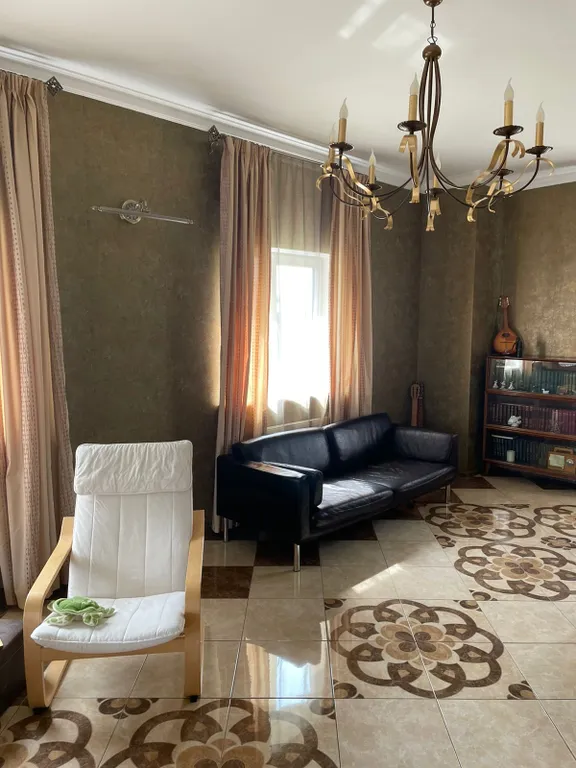 Дом,русская баня в охраняемом поселке