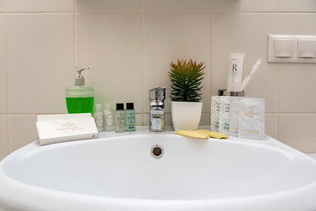 Великолепные апартаменты у озера с видом на лес