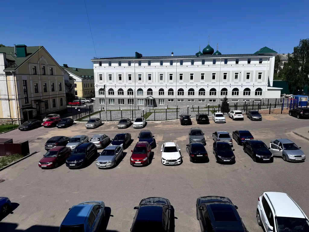 Двухуровневая студия в центре