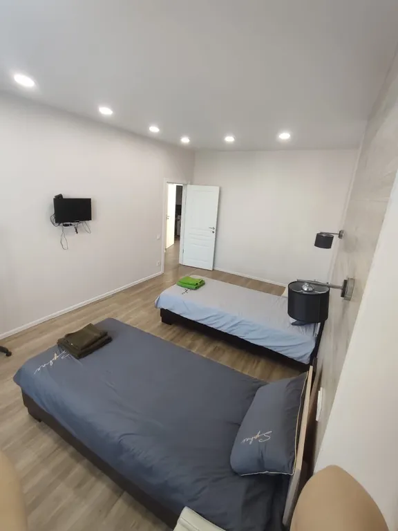 Квартира Просторная квартира в центре с панорамным видом на Ленинский проспект — Калининград