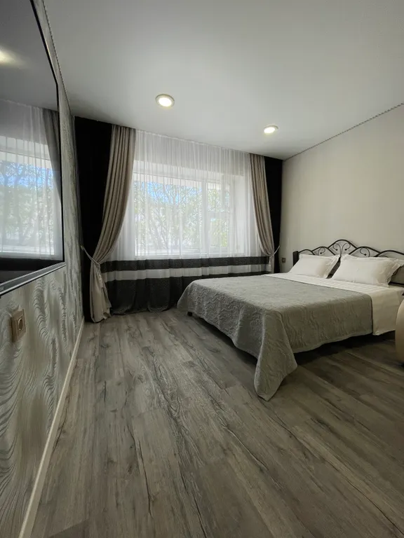 Чистая и уютная квартира ждёт своих гостей — аренда посуточно в Новый Уренгой