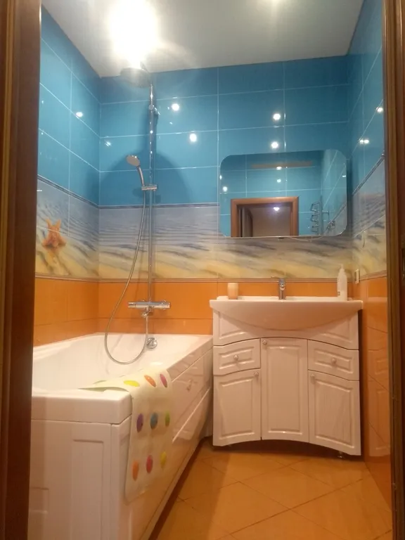 Шикарная двухкомнатная квартира  у Кремля с индивидуальным отоплением