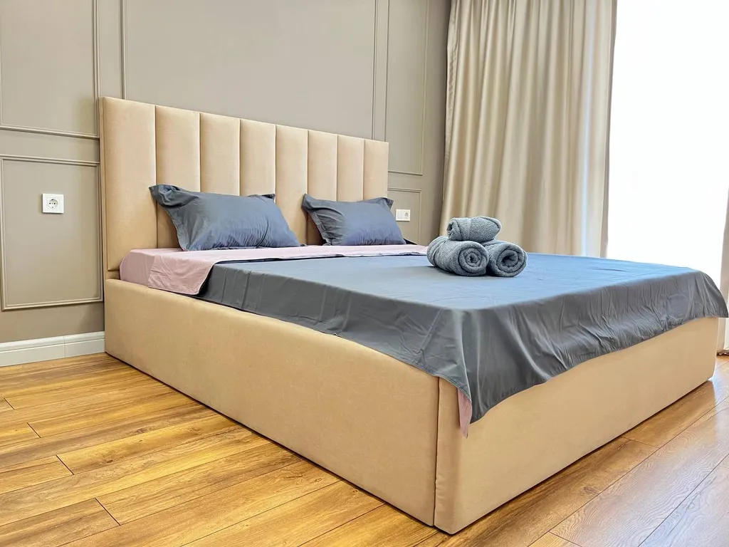 Евродвушка с панорамными окнами уют для проживания 7 плюс дней svoydom