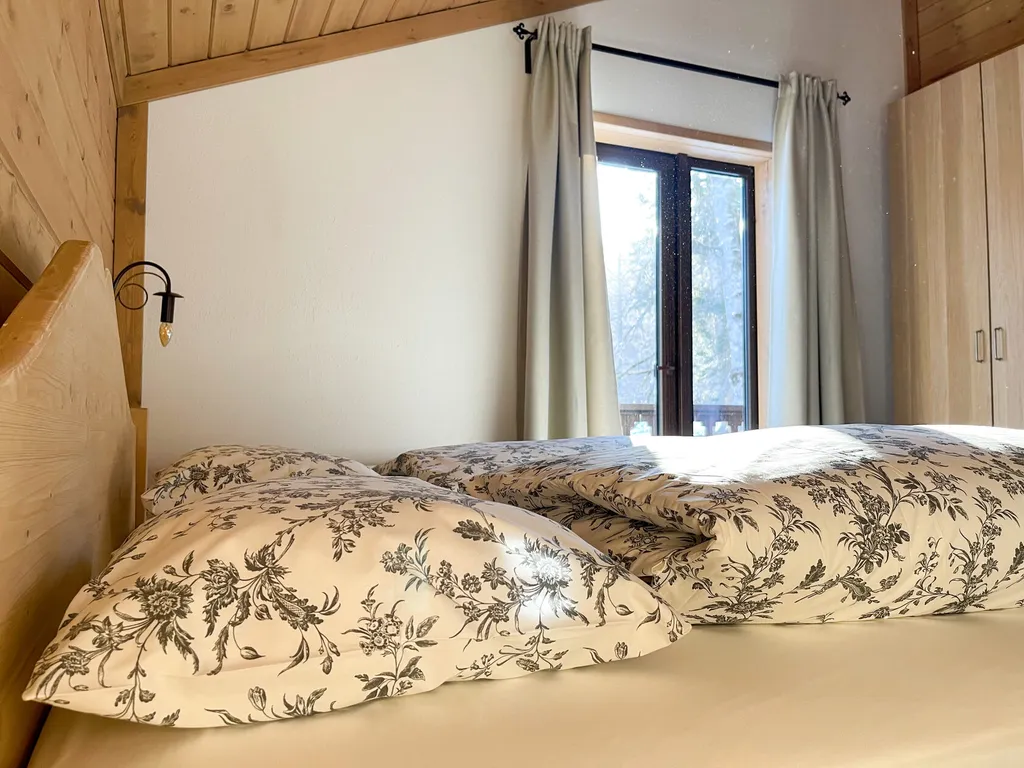 4-комнатный Дом