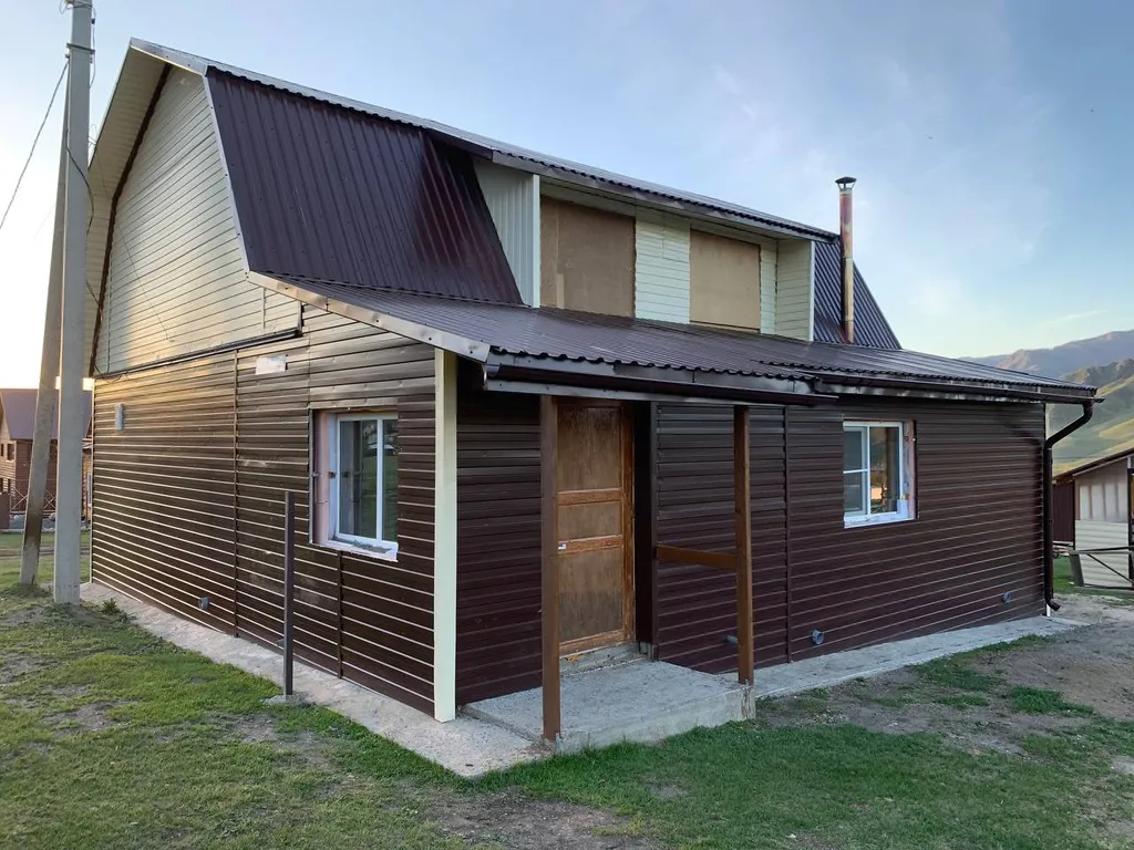 Уютный коттедж с видом на горы и восход солнца