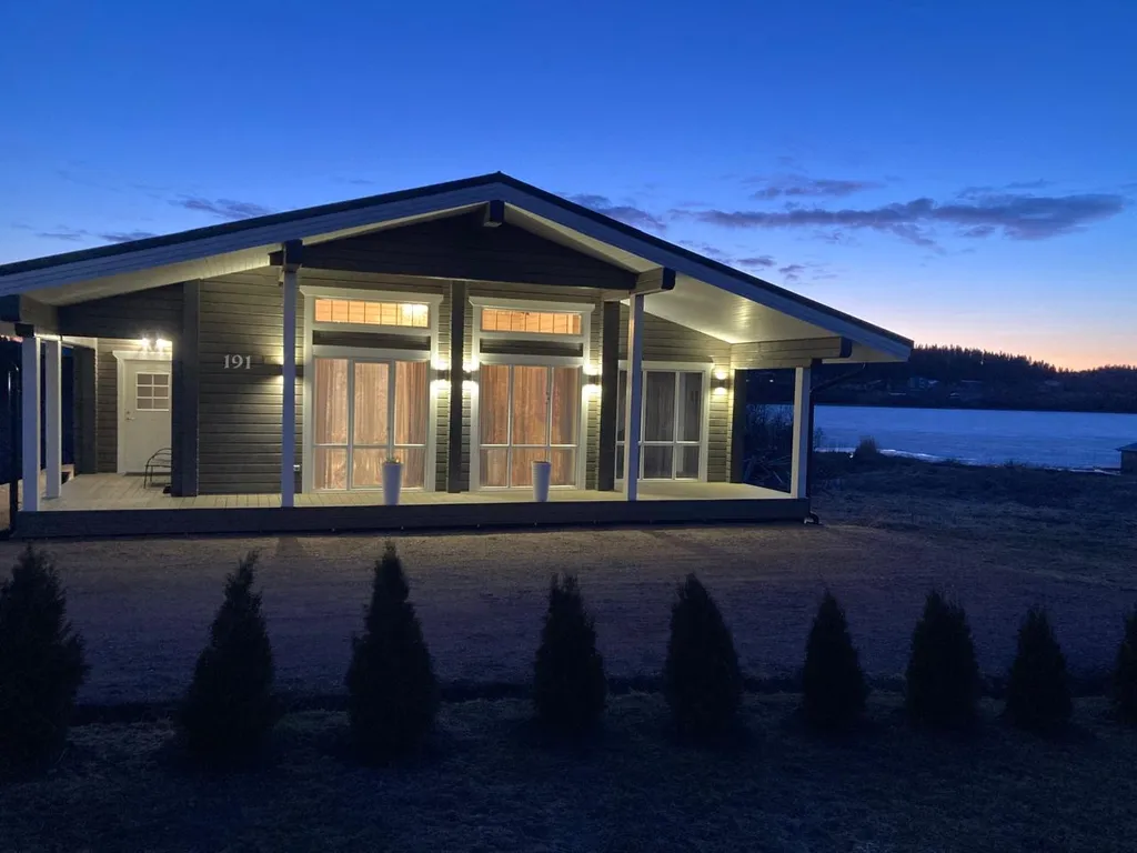 Дом на берегу озера Кармаланъярви