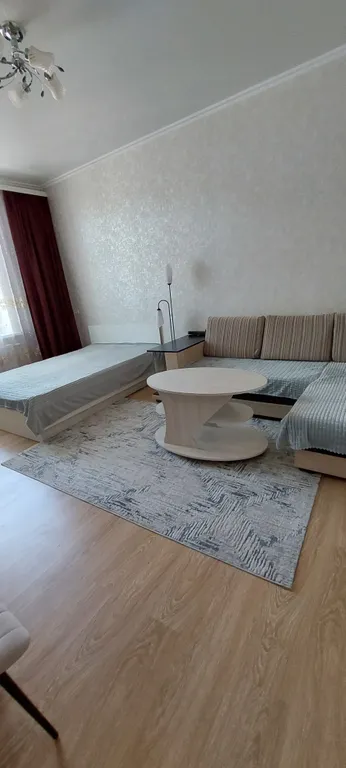 Двухкомнатная квартира в центре — аренда посуточно в Ейск