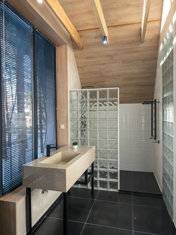 Двухуровневые апартаменты в центре Светлогорска