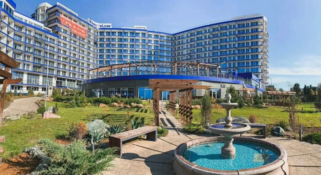 2-х комнатные апартаменты с панорамным видом на море в АкваДелюкс