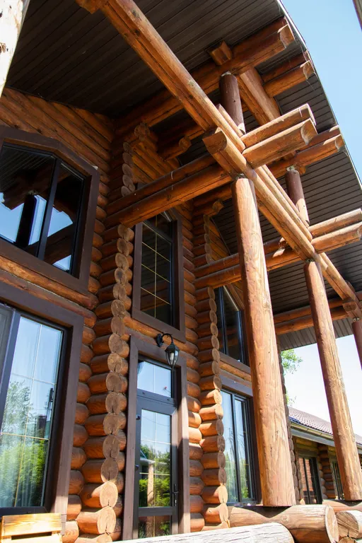 Дом охотника с бассейном для приятного отдыха