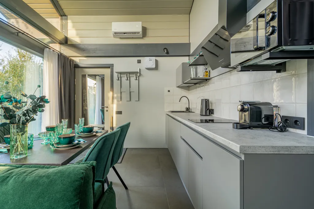 Изумрудный домик в загородном клубе у плещеева озера