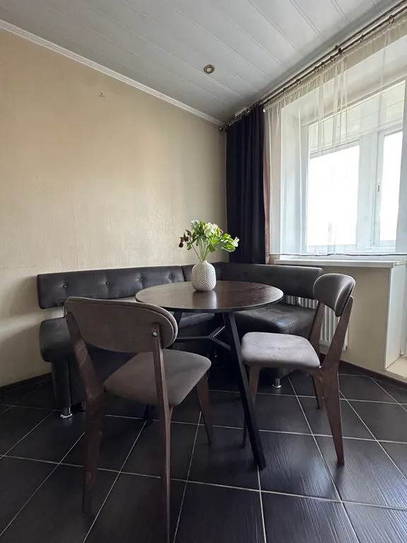 Квартира 2-комнатная Квартира — Колпино